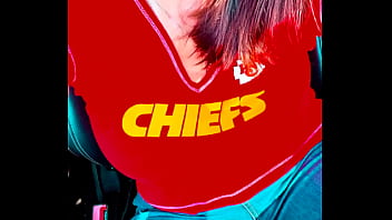 You know i love my kc chiefs #redkingdom #happyhotwife #hotwife
