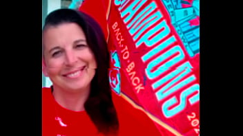 You know i love my kc chiefs #redkingdom #happyhotwife #hotwife