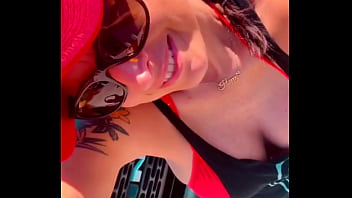 You know i love my kc chiefs #redkingdom #happyhotwife #hotwife