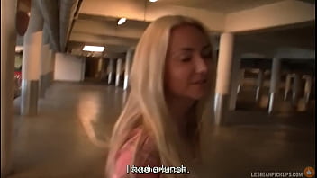 Lesbianpickups lucie1