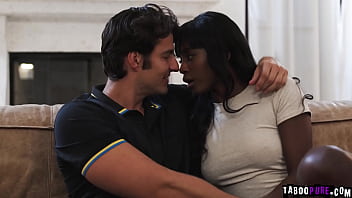 Roommate convince nicole kitt for some porn