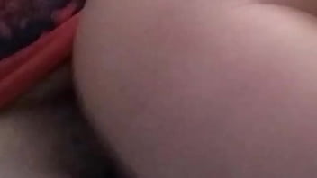 Socando forte na puta