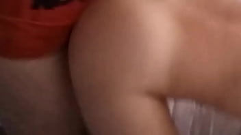 Socando forte na puta