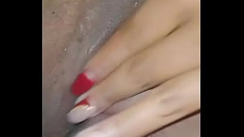 Uma buceta pretinha que vocês adoram meter e chupar