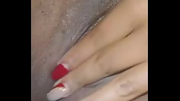 Uma buceta pretinha que vocês adoram meter e chupar