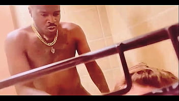 I don’t talk during sex i just enjoy the booty cheeks