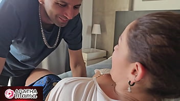 Agatha mama maridão saiu de galo para cortar o cabelo e voltou de pintinho amarelinho grátis