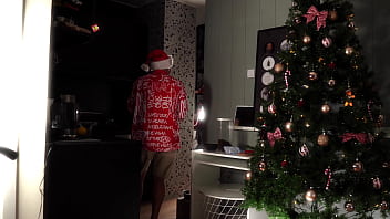 In the christmas spirit my boyfriend fucks me hard in the kitchen