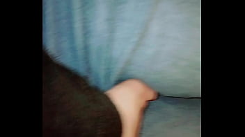 Up close to the misses getn herself off