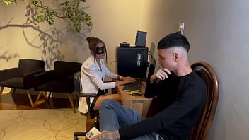 Novinho foi demitido e teve que fazer um serviço a mais pra garantir a vaga