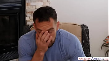 Breaking up with boyfriend to enjoy a massive cock