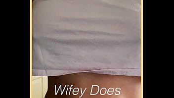 Milf body show fully nude