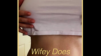 Milf body show fully nude