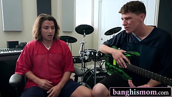 Training day turns wild with mom swap and no cum challenge