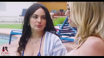 Push and pull lesbian fun