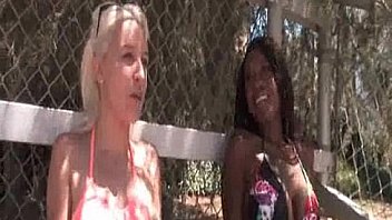 Black girl ready to suck white cock