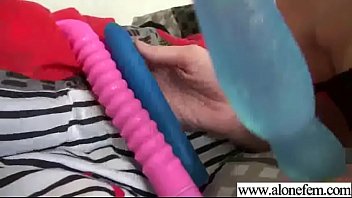 Masturbation sex tape with toys by alone girl katie king mov 02
