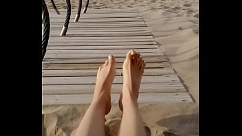 Sí esto es irresistible para ti tienes que decírmelo #fetiches #footfetİsh #medias #deportes #patinaj