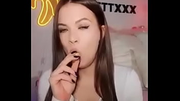 That’s the guy to suck banana in tikizia