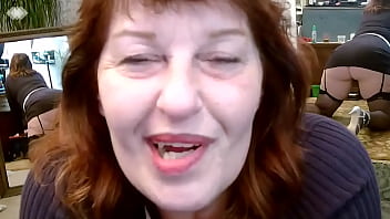 321 the queen of the mirrors dawn is perfectly reflected in the mirrors and showing off that amazing body come close and feast your eyes