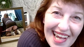 321 the queen of the mirrors dawn is perfectly reflected in the mirrors and showing off that amazing body come close and feast your eyes