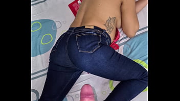 Follando venezolana que se fue a estados unidos a pasar fiesta de halloween