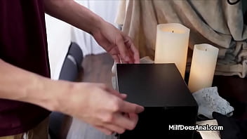 Clear dildo looks amazing in her ass but a dick even hotter