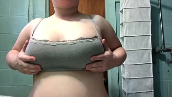 Big boobs revealed 6009