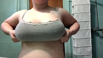 Big boobs revealed 6009