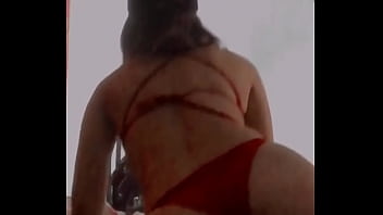 Magrinha deliciosa dança