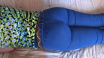 I dress in front of the maid's stepson and allow him to caress me and masturbate