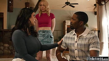 Isiah maxwell is shocked when his busty wife sarah arabic hands him the divorce papers ifo her new gf lily need to fuck for his signature