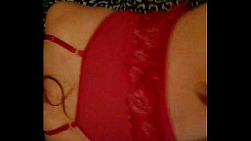 Mi esposo me lo mete por mi culo