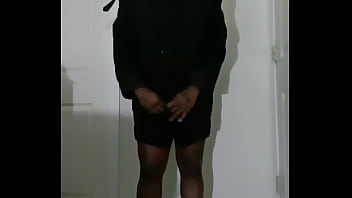 Introducing how my skin also gets sometimes when the weather gets hot and sunny in the summertime while wearing flasher coat to cover the rest of my body from developing too much allergies3