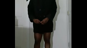 Introducing how my skin also gets sometimes when the weather gets hot and sunny in the summertime while wearing flasher coat to cover the rest of my body from developing too much allergies3