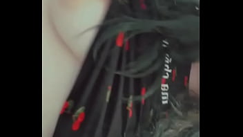 Amateur brunette titties