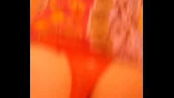 Namorada gostosa sentando na rola