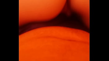 Namorada gostosa sentando na rola