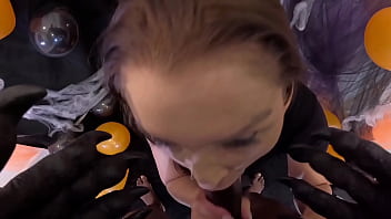 Lobisomem fodi a mulher abóbora na noite de halloween nem o cuzinho dela escapa da pica preta