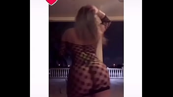 Latina hermosa Latina hermosa