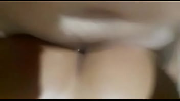 Gaucha dando d para o amante com direito a muito óleo na serra