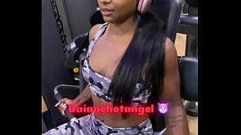 Treinando duro meus amores quero aguentar mais que eu aguento ficar mais resistente oque acham to pensando em tomar mai