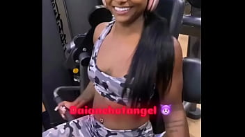 Treinando duro meus amores quero aguentar mais que eu aguento ficar mais resistente oque acham to pensando em tomar mai