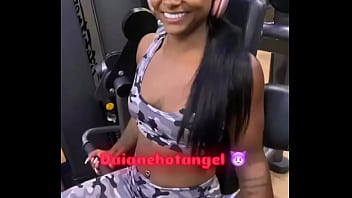 Treinando duro meus amores quero aguentar mais que eu aguento ficar mais resistente oque acham to pensando em tomar mai