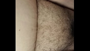 Cogiendome a gordita misionero piernas abiertas sin condon