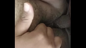 Cogiendome a gordita misionero piernas abiertas sin condon