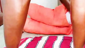 Ebony slay queen use giant toy on her tight pussy for the first time and she squirt like never before