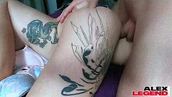 Inked slut isabell moon plays hide da big salami with a huge meat