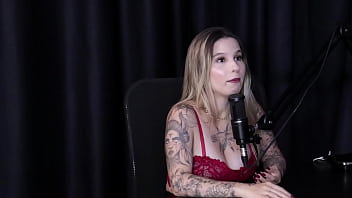 é bom experimentar para saber do que gosta tem que se entender o corpo e falou dos seus projetos para lançamentos angélica morango watch sheer red