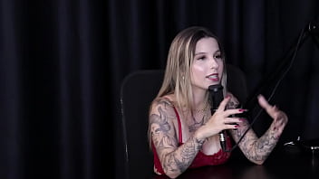 é bom experimentar para saber do que gosta tem que se entender o corpo e falou dos seus projetos para lançamentos angélica morango watch sheer red